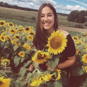 Meet your Posher, Catherine
